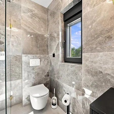 Modern Marlea In By Istrabook Porec